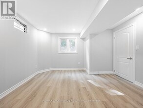 59 Bonnydon Crescent in Toronto, ON - Building Photo - Building Photo