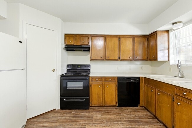 property at 9410 Edgebrook Dr