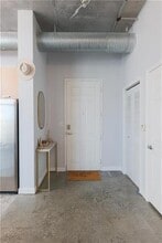 2100 Van Buren St in Hollywood, FL - Foto de edificio - Building Photo