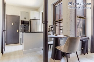 20 Prince St, Unit FL4-ID1855 in New York, NY - Foto de edificio - Building Photo