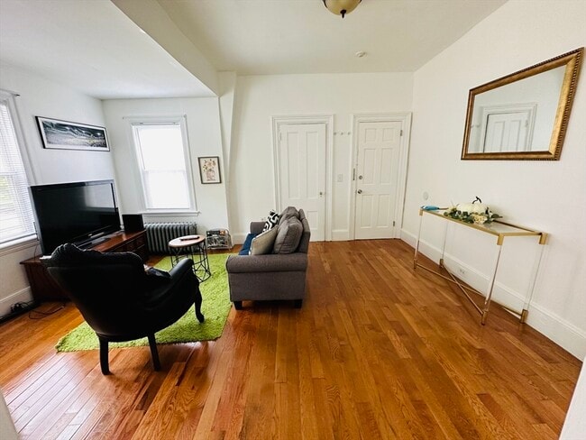 161 Grandview Ave in Quincy, MA - Building Photo - Building Photo