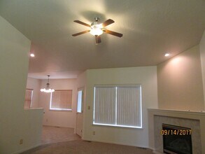 1970 Canyon Trail Way in Twin Falls, ID - Foto de edificio - Building Photo