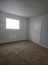 1045 N St Lucas St in Allentown, PA - Building Photo - Building Photo