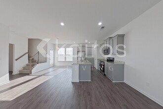 103 Silver Maple Ln in Warner Robins, GA - Building Photo - Building Photo