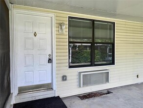 4077 E Michigan St in Orlando, FL - Building Photo - Building Photo