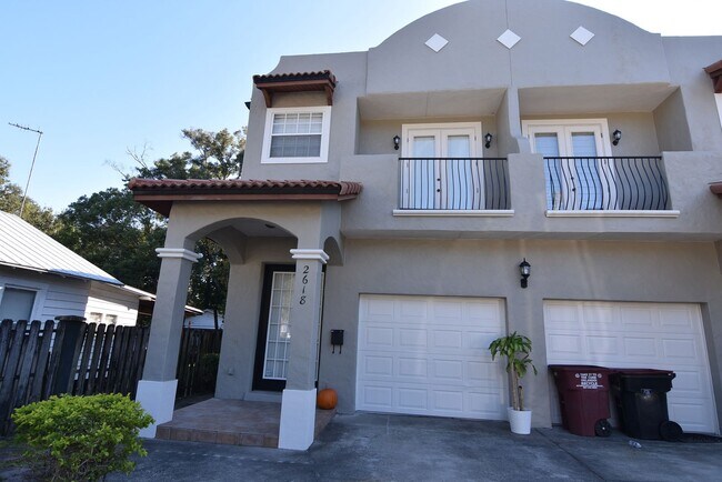property at 2618 E Central Blvd