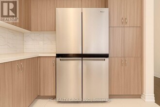 4 Finley Wy in Markham, ON - Building Photo - Building Photo