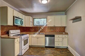 604 Hale Ave in Griffin, GA - Building Photo - Building Photo