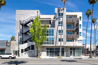 The Palms at Kittridge in Van Nuys, CA - Building Photo - Building Photo