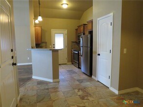 402 Sladecek Dr in Killeen, TX - Building Photo - Building Photo