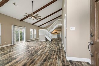 2919 Lakeview Dr in Missouri City, TX - Building Photo - Building Photo