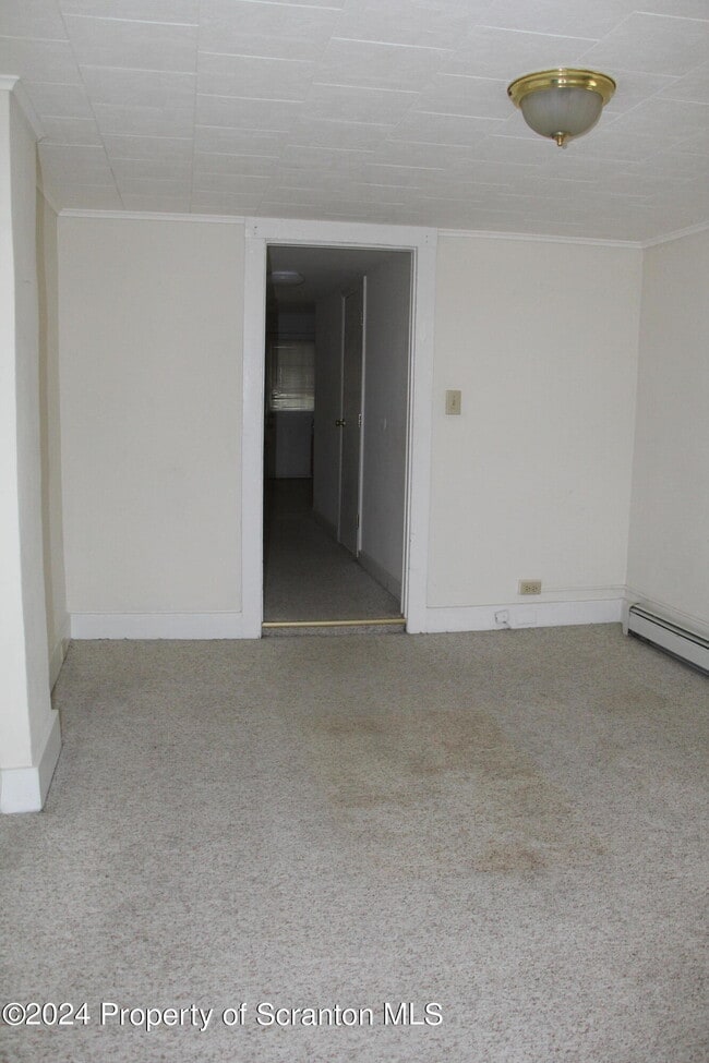 204-206 Jackson St in Olyphant, PA - Building Photo - Building Photo