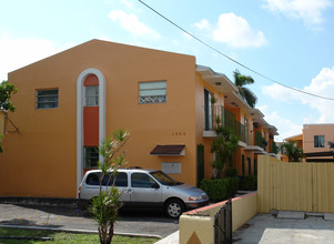 1466 SW 4th St in Miami, FL - Building Photo - Building Photo