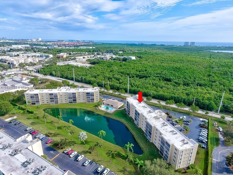 170 SE 5th Ave in Dania Beach, FL - Building Photo