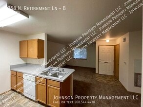 2758 N Retirement Ln in Boise, ID - Building Photo - Building Photo