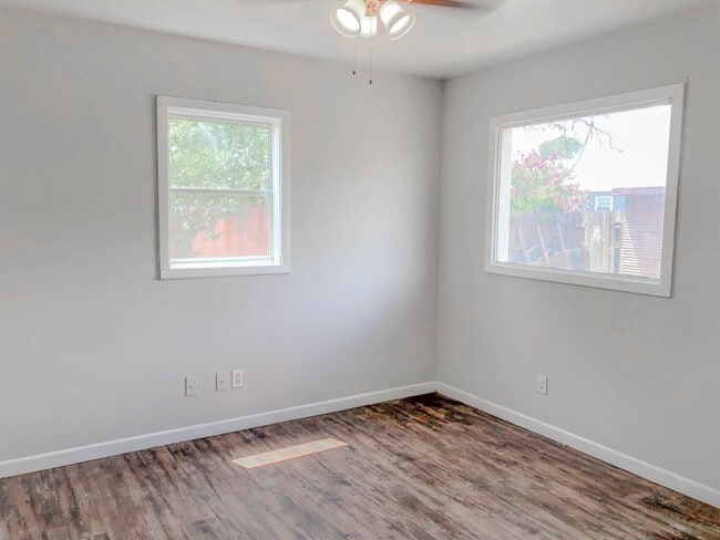 1101 65th St in Lubbock, TX - Building Photo - Building Photo