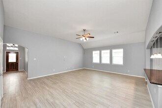 13515 Astley Acres Ln in Cypress, TX - Building Photo - Building Photo