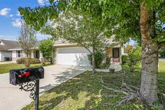 499 Portside Dr in Pensacola, FL - Foto de edificio - Building Photo