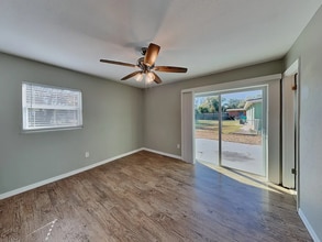 4113 Lake Lawne Ave in Orlando, FL - Building Photo - Building Photo