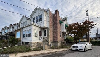 7250 Radbourne Rd in Upper Darby Township, PA - Building Photo