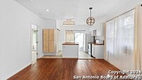 138 Paul St in San Antonio, TX - Building Photo - Building Photo