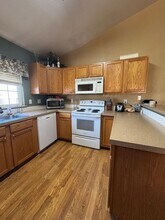 4238 Rockvale Dr in Loveland, CO - Building Photo - Building Photo