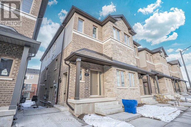 205-205 W Oak Trl in Kitchener, ON - Building Photo - Building Photo