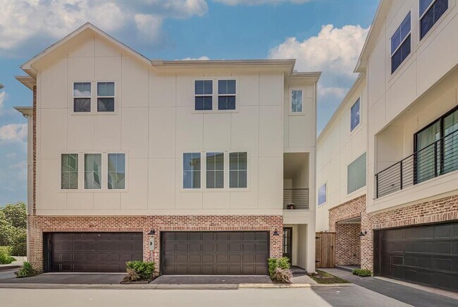 property at 3019 Hicks St