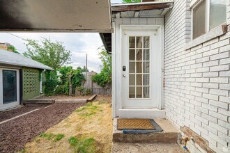 561 Beverly Ave, Unit Massive 1,562 Sq Ft Garag in Orem, UT - Building Photo - Building Photo