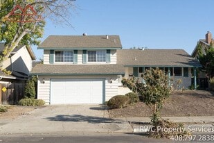 1050 Oaktree Dr in San Jose, CA - Building Photo
