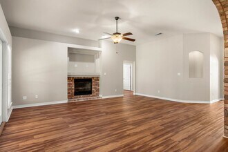 5749 Tiger Woods Dr in Milton, FL - Building Photo - Building Photo