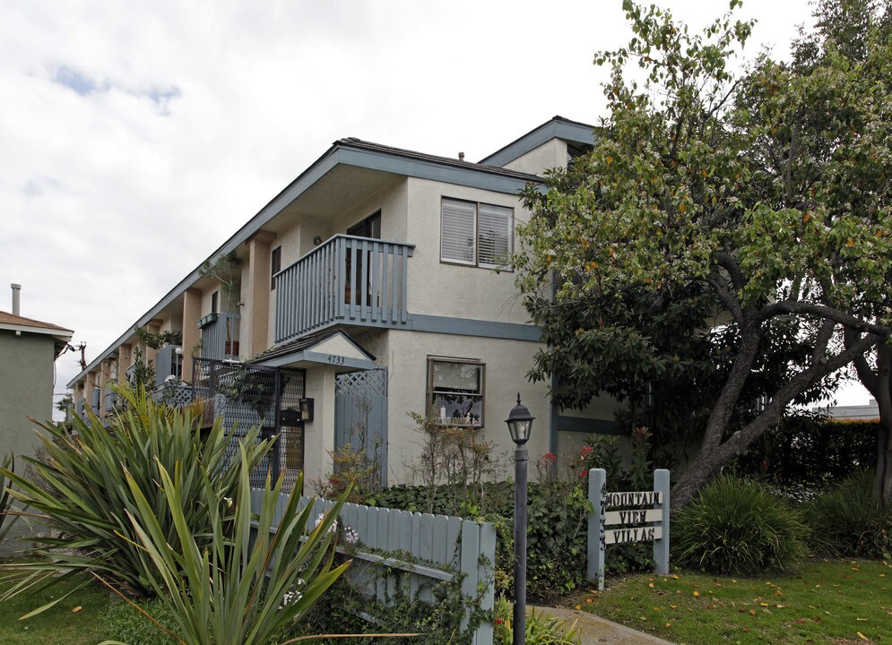 Mountain View Villas in San Diego, CA - Building Photo