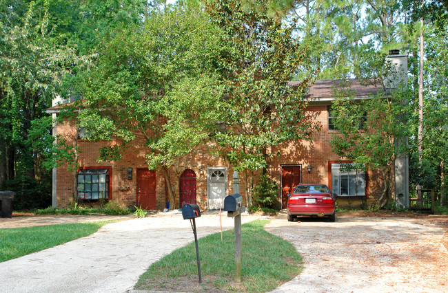 3702-3706 Donovan Dr in Tallahassee, FL - Building Photo - Building Photo