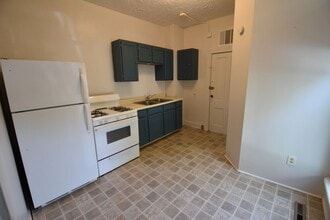 677 W 7th St in Greenfield, IN - Building Photo - Building Photo