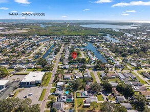 9318 1st St N in St. Petersburg, FL - Building Photo - Building Photo