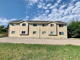 811 Mallow St, Unit 7 in Rapid City, SD - Building Photo