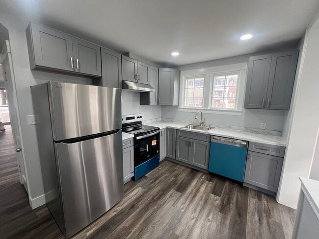 122 Reading Ave in Shillington, PA - Building Photo - Building Photo