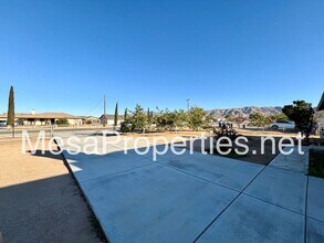 11168 Mohawk Rd in Apple Valley, CA - Building Photo - Building Photo