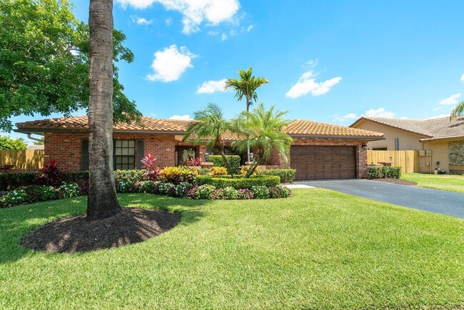 21155 Shady Vista Ln in Boca Raton, FL - Foto de edificio - Building Photo