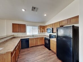25056 W Illini St in Buckeye, AZ - Building Photo - Building Photo