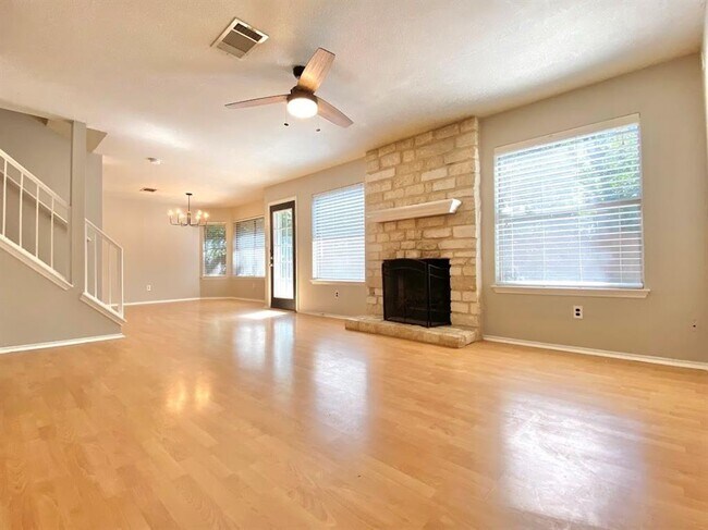 708 Hidatas Cove in Austin, TX - Building Photo - Building Photo