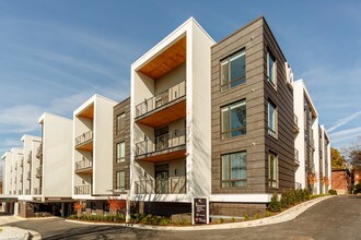 Village 21 in Nashville, TN - Building Photo - Building Photo