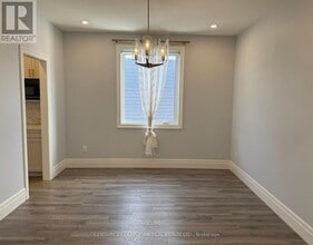 15 Allen St in Prince Edward, ON - Building Photo - Building Photo