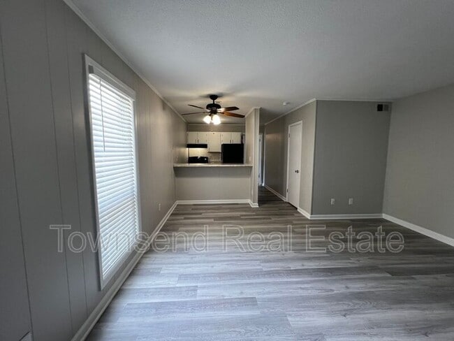 property at 5874 Century Oaks Dr