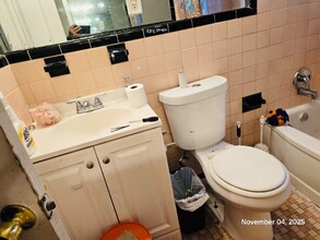 18582 Edinborough Rd in Detroit, MI - Foto de edificio - Building Photo