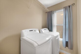 2723 W 127th Pl in Crown Point, IN - Building Photo - Building Photo