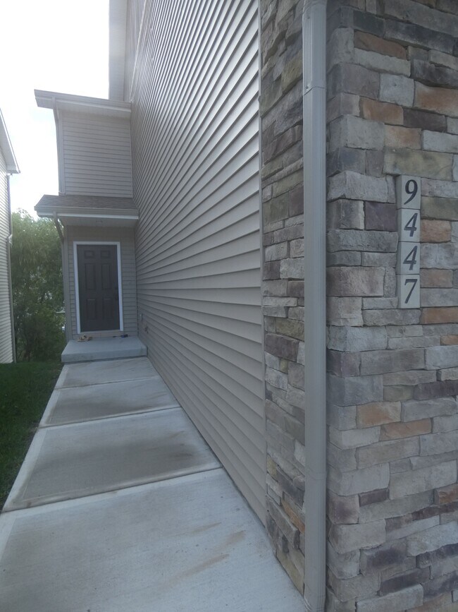 9447 N Baltimore Ave in Kansas City, MO - Building Photo - Building Photo