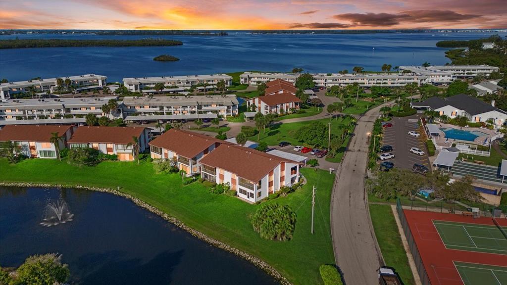 4852 Independence Dr in Bradenton, FL - Building Photo