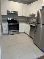 7 Greenville St, Unit 3 in Boston, MA - Building Photo