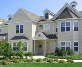 Walden Pond at East Moriches 55+ Community in East Moriches, NY - Building Photo - Building Photo